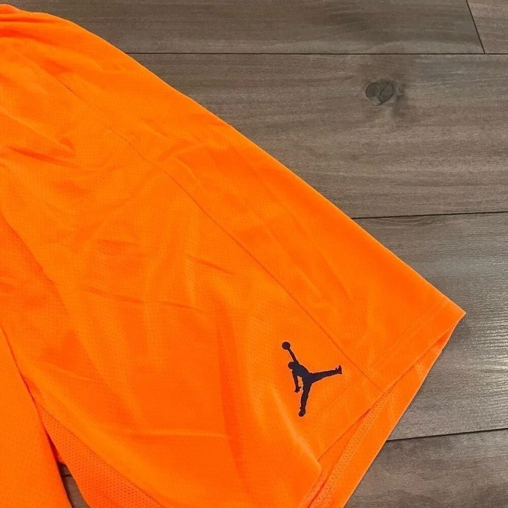 Air Jordan Orange Athletic‎ Workout Shorts Men Small Bin O-0